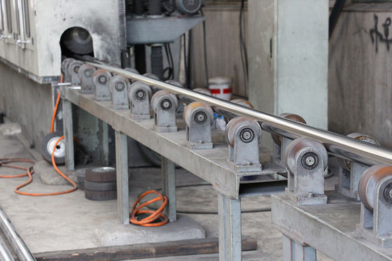 কেনা নির্ভুলতা f7 সহনশীলতা ক্রোম পিস্টন রড HRC 55-63 কঠোরতা এবং Ra 0.2-0.4 হাইড্রোলিক সিলিন্ডারের জন্য পৃষ্ঠের রুক্ষতা অনলাইনে উৎপাদন